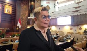 Anggota DPRD Jatim dr. Benjamin Kristianto: Hari Dokter Jadi Momentum Kembali ke Sumpah Hippocrates Anggota DPRD Jatim dr. Benjamin Kristianto: Hari Dokter Jadi Momentum Kembali ke Sumpah Hippocrates