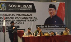 Anggita DPRD Jatim Yordan M Batara Goa Gelar Sosialisasi Penguatan Toleransi dan Solidaritas Masyarakat Sesuai Pancasila Anggita DPRD Jatim Yordan M Batara Goa Gelar Sosialisasi Penguatan Toleransi dan Solidaritas Masyarakat Sesuai Pancasila