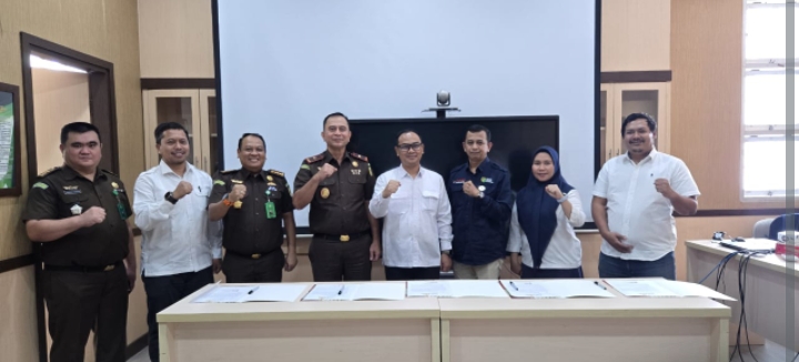 BWS Sulawesi II Gorontalo - Kejaksaan Tinggi Tanda Tangani Pakta Integritas.